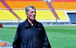 a91db4ed448f-320x228