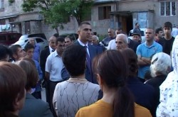 Seda.Still012-250x165