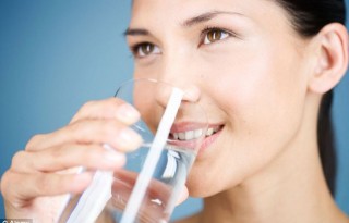 article-0-071A1A43000005DC-783_634x422