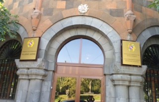 qnnchakan-komite1-600x364