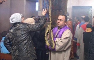 Lurer Shapka.mp4.Still002