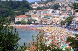 2411045541466077890-1-600x417