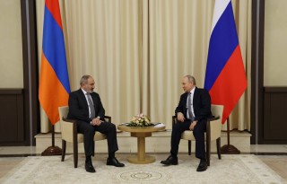 Putin-and-Pashinyan-20-04-2022-1024x682