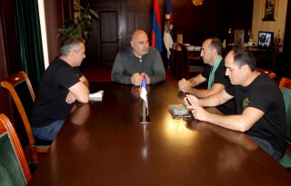 580807247_1244533391043408_8099623881470624652_n